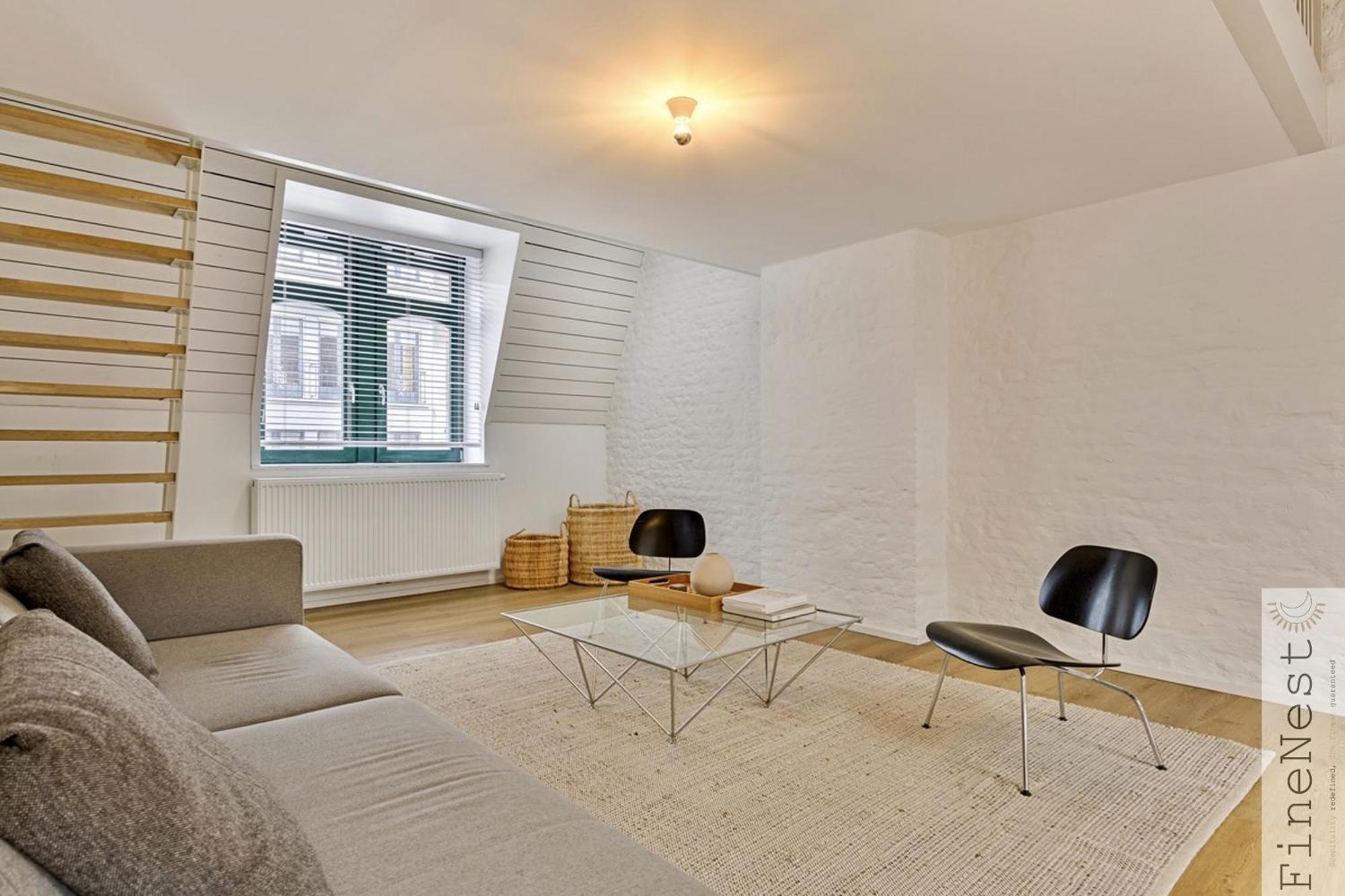 Loft 3 Chambres "Bueren" - Parking - Au Centre De Liege By Finenest Екстериор снимка